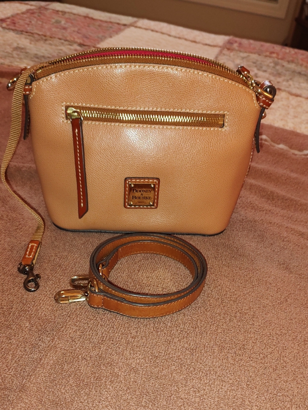 Dooney & Bourke Tan Leather Pebbled Crossbody with Gold Hardware